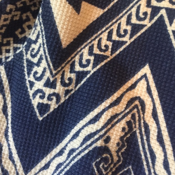 Patterned Shorts - Picture 3 of 3