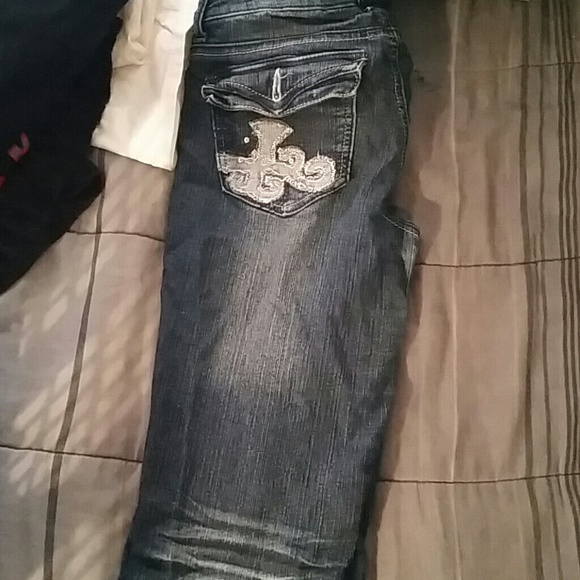 Jeans - Picture 3 of 3