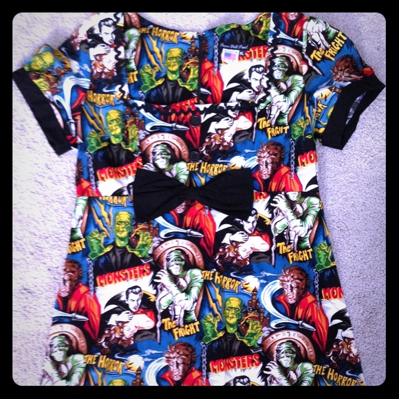 Vintage Horror Movie Monster print short sleeve