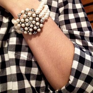 Pearl bracelet