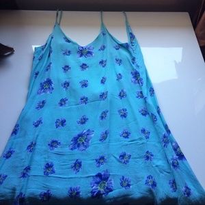 Brandy melville V cut back dress