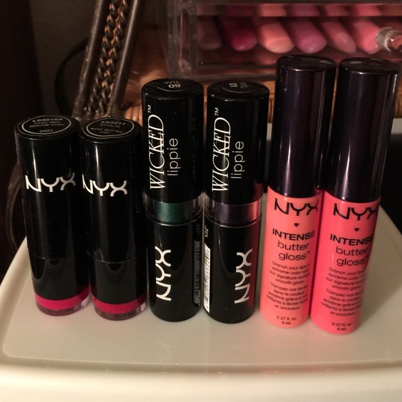 NYX  lip bundle