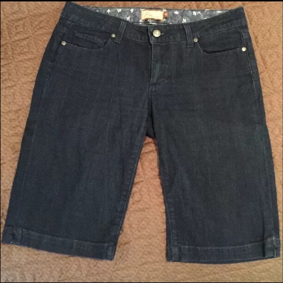 Paige Premium Denim Shorts Size 28