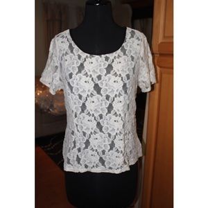 White Lace Top with Black Ring Collar