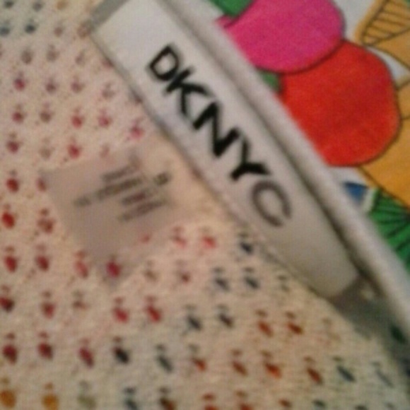 DKNY sweater - Picture 2 of 3