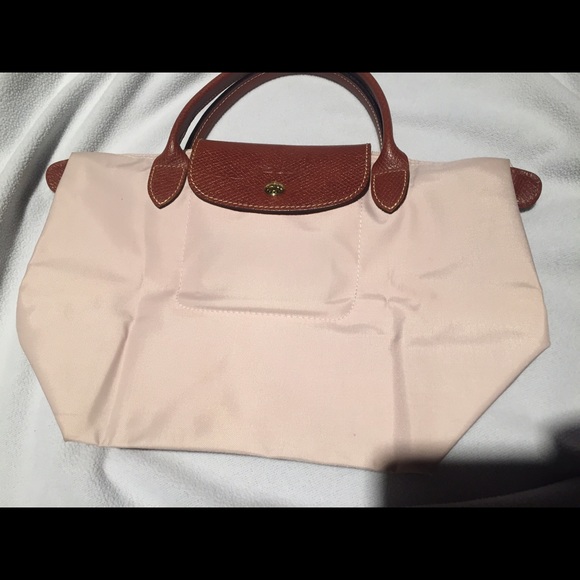 Authentic Longchamp Le Pilage Purse!