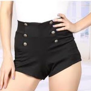 Black high waisted shorts (fit to flatter)