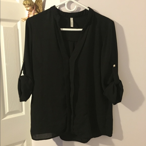 Chiffon quarter sleeve vneck