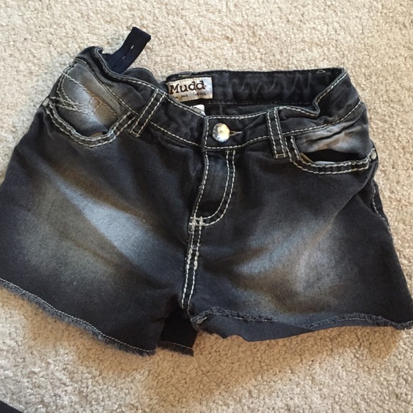 Shorts - Picture 2 of 2