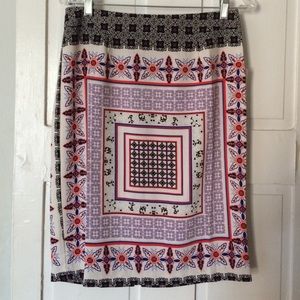 NWT knee-length Forever21 skirt