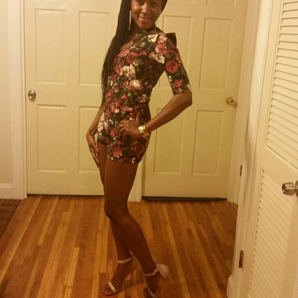 Romper - Picture 2 of 3