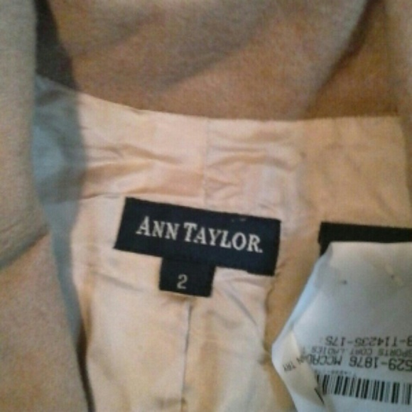 Ann Taylor blazer - Picture 2 of 4