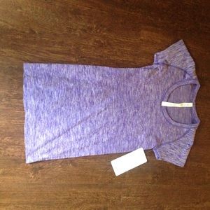 Lululemon purple run swiftly tech SS scoop size 4