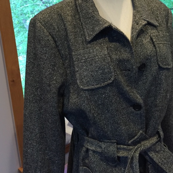 Coat - Picture 2 of 4