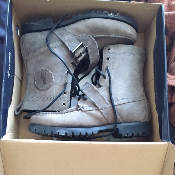 Polo boots