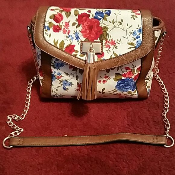 Beautiful flower over the shoulder purse - Picture 1 of 3