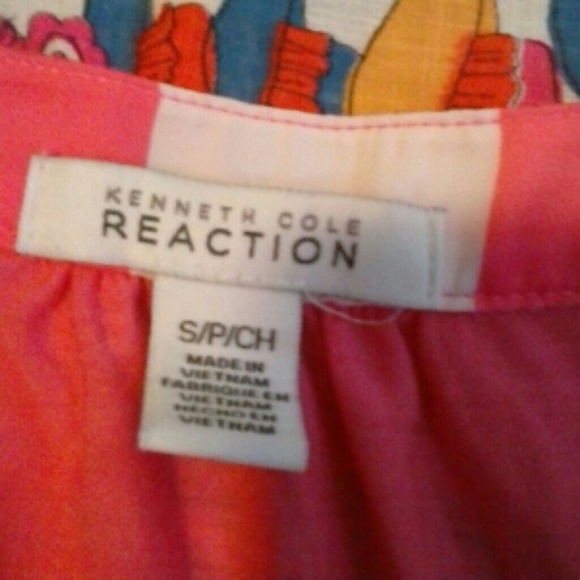 Pink and White tank top - Picture 2 of 4