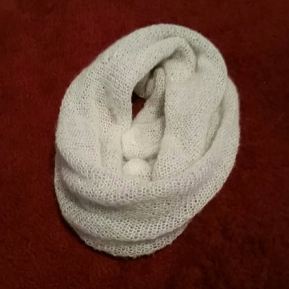 infinity scarf - Picture 1 of 2