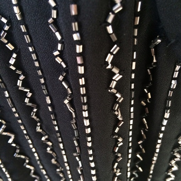 Black sequence top - Picture 2 of 3