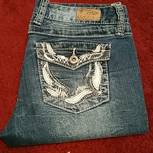 Jeans - Picture 2 of 3