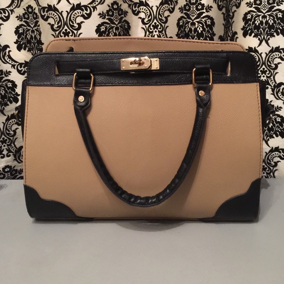 Forever 21 purse