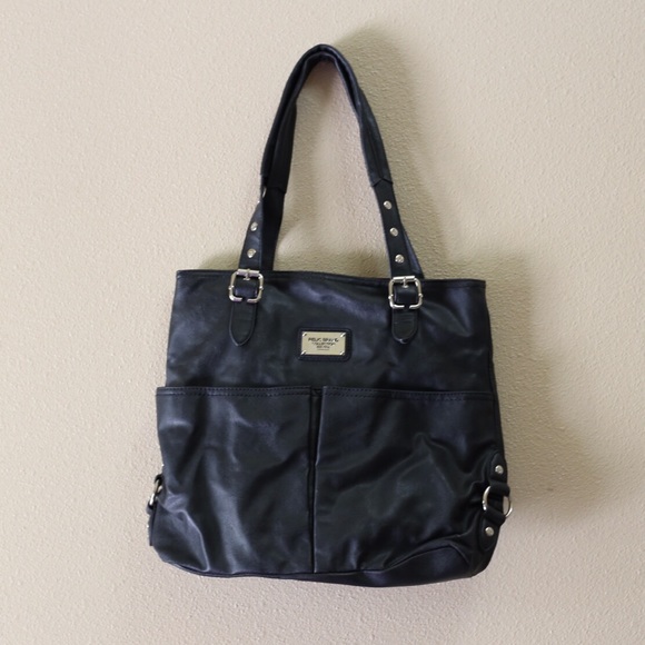 Relic Brand Black Leather Handbag