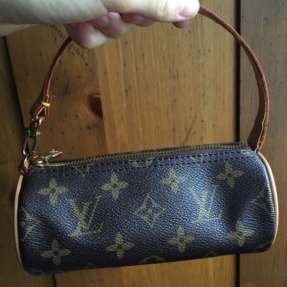 Louis Vuitton Wristlet
