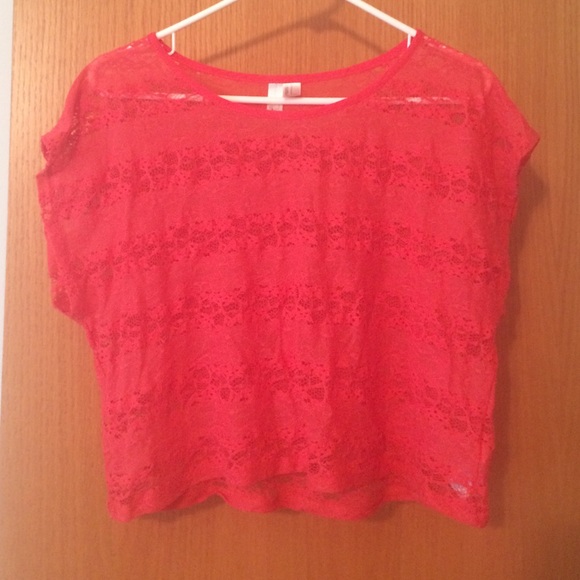 Lace crop top