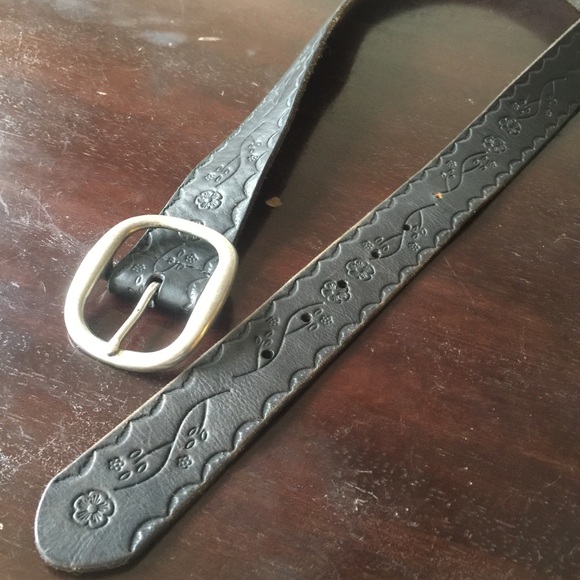 Lucky Brand Floral Engraved Belt