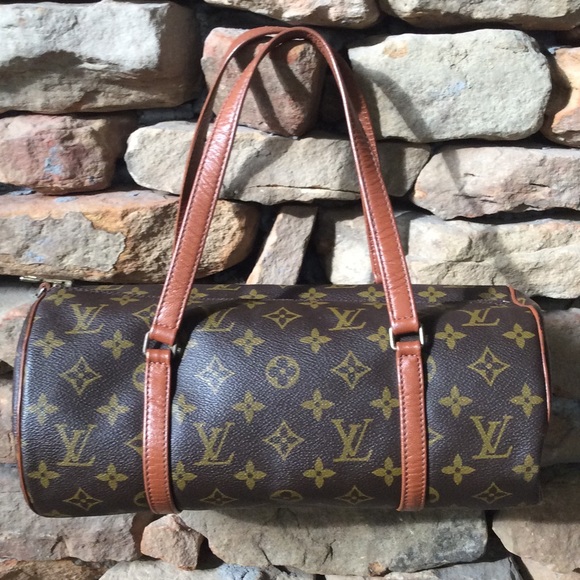 Louis Vuitton Handbags - 🎉2X Host Pick🎉Papillon 30 Barrel Satchel