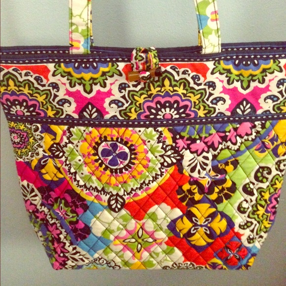 Vera Bradley tote in RIO