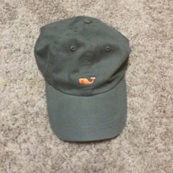 Vineyard vines hat