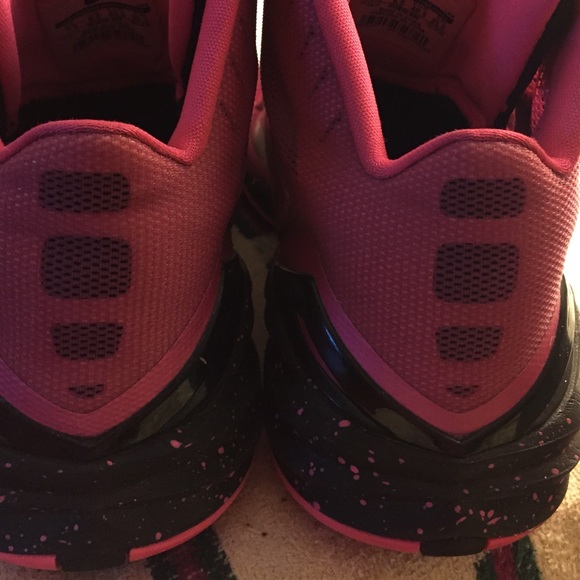 green glow 4s size 8