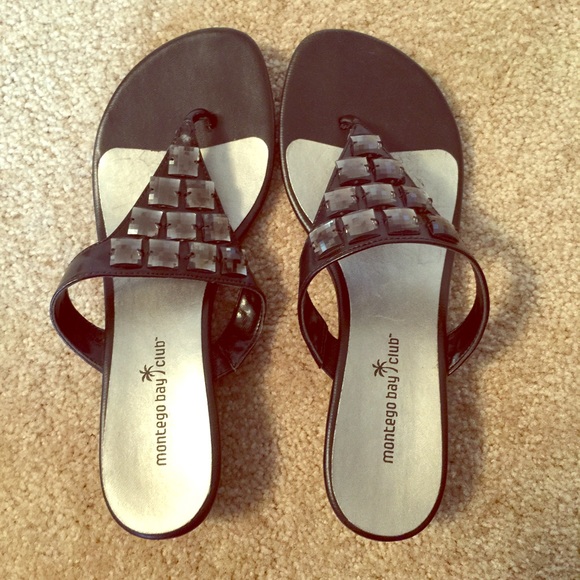 Size 9 1/2 sandal thongs with jeweled design