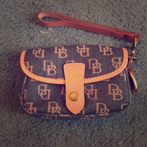 Dooney&Bourke wristlet