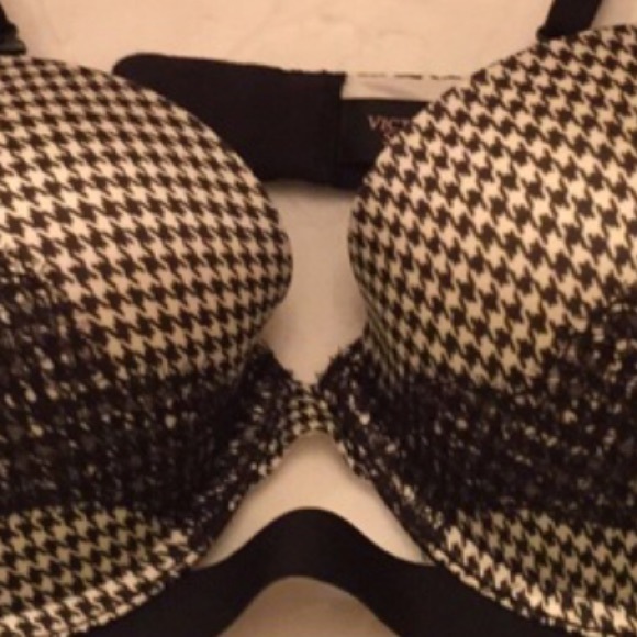 Victoria's Secret Bra. Used