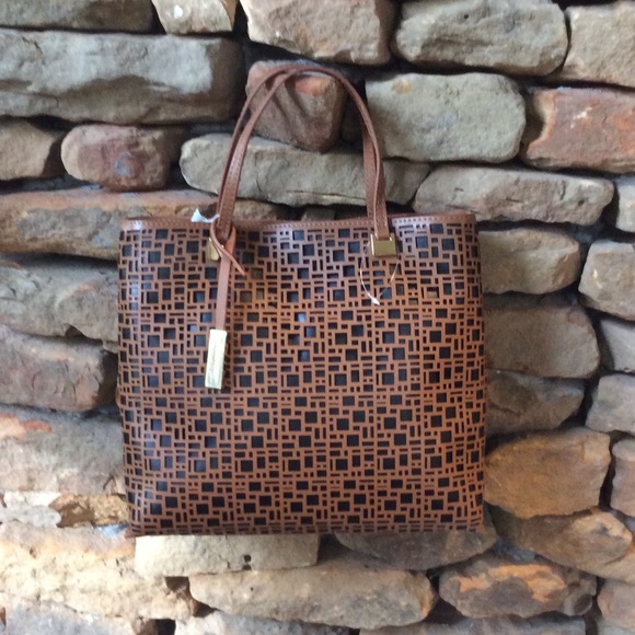 Ivanka Trump Handbags - 2xHost Pick! NWOT Julia Satchel