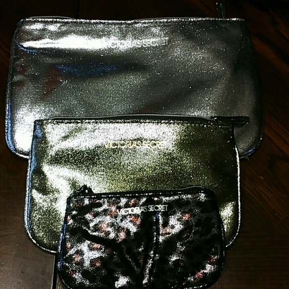 Victoria Secret make up bag set