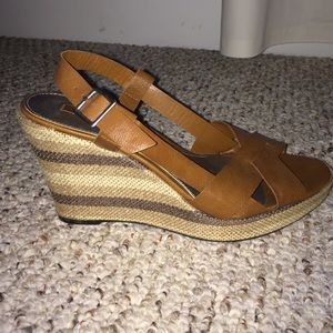 Brown Wedges