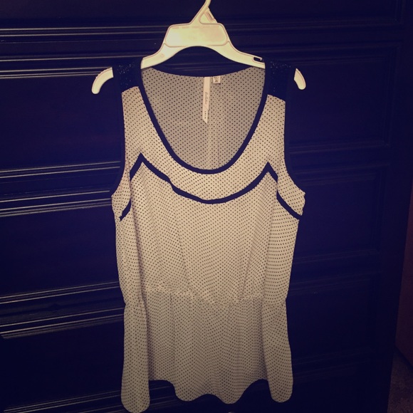 Sequin shoulder top