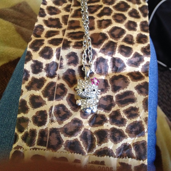 Hello kitty Neclace