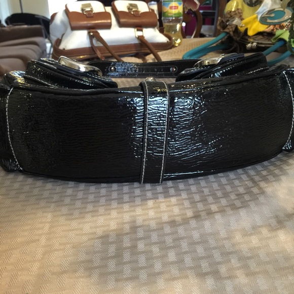 SOLD - Picture 3 of 4