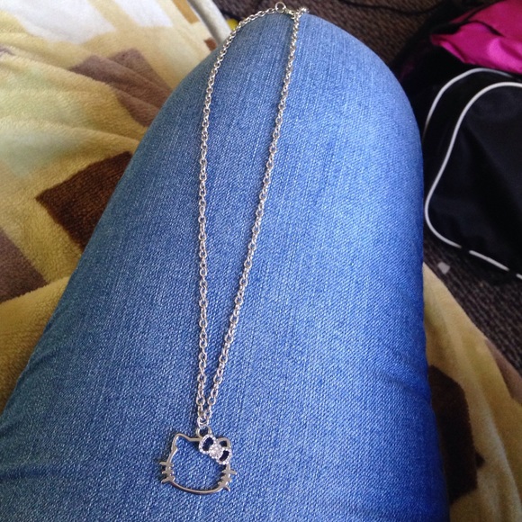 Hello Kitty Neclace