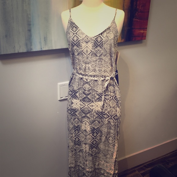 Forever 21 Dresses & Skirts - Forever 21 long maxi dress