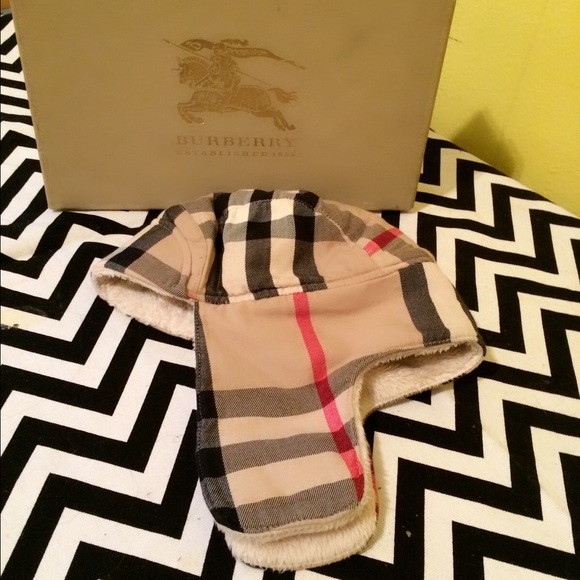 Baby Burberry Winter hat