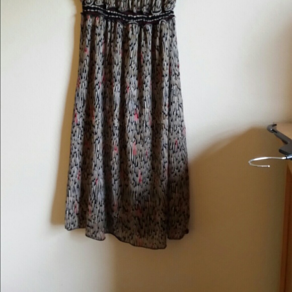 Max Studio Dress - Picture 2 of 4