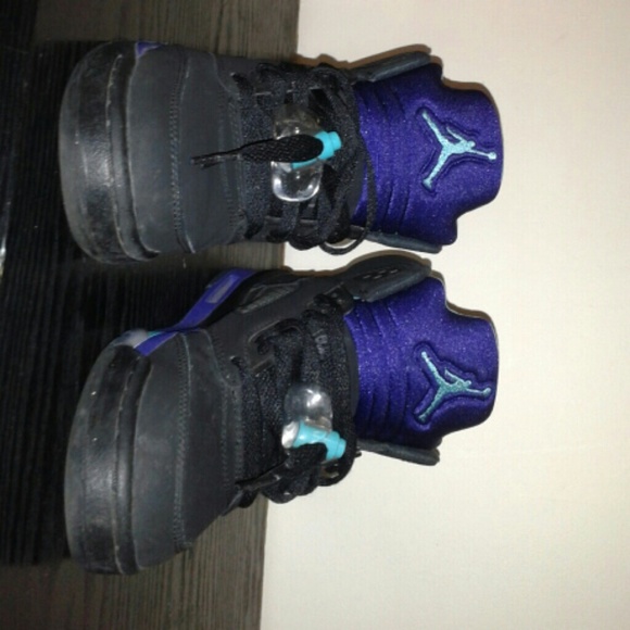 Black Grape 5's - Picture 2 of 4