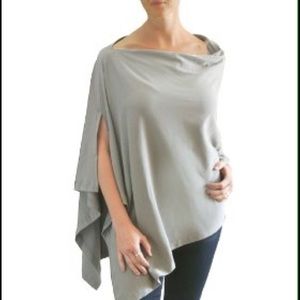 BizzyBabee grey nursing cover, new