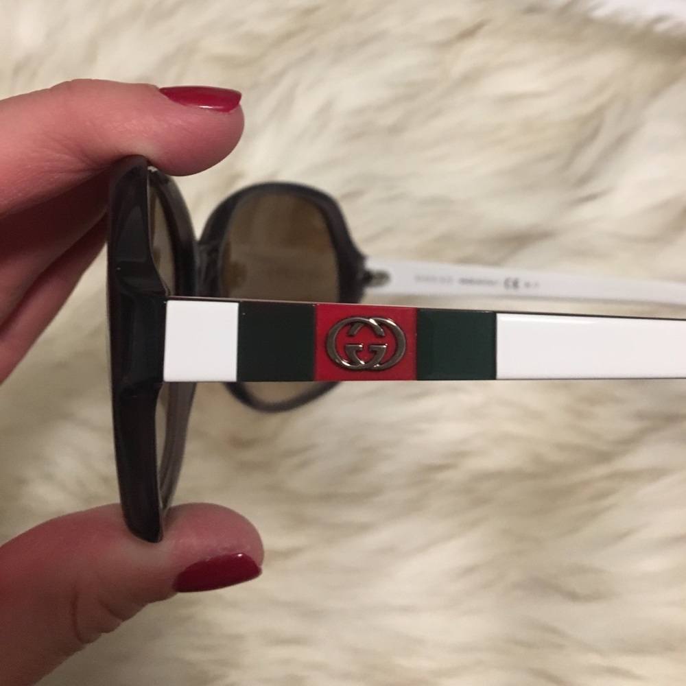 🎈Brand new Gucci grey sunglasses 😎 - Picture 7 of 8