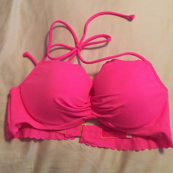 Pink vs bikini